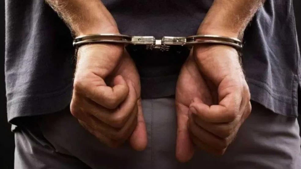 Chefe do CV é preso por balear homem no órgão genital e na perna ao cobrar dívida de drogas no Ceará